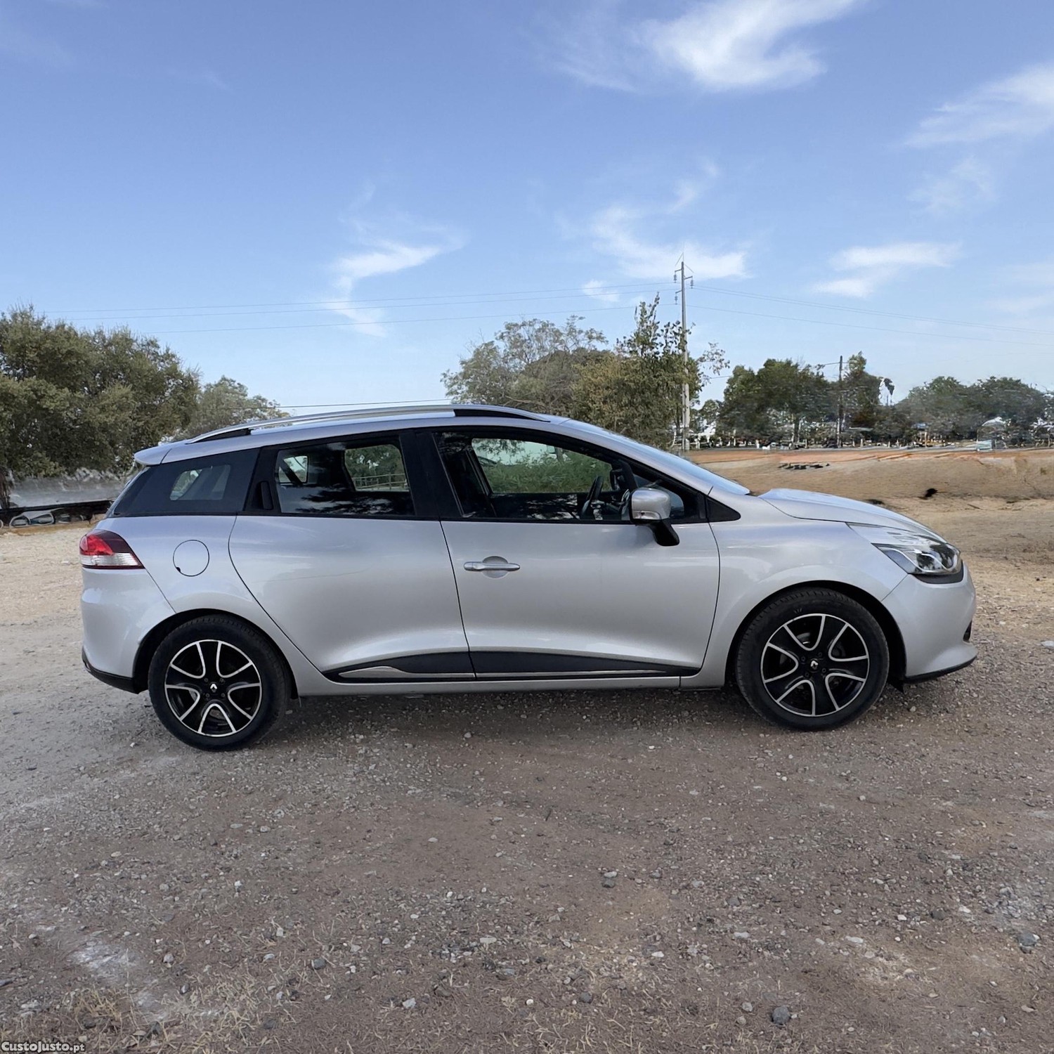 Renault Clio BREAK 0.9 Tce — fotografia 7
