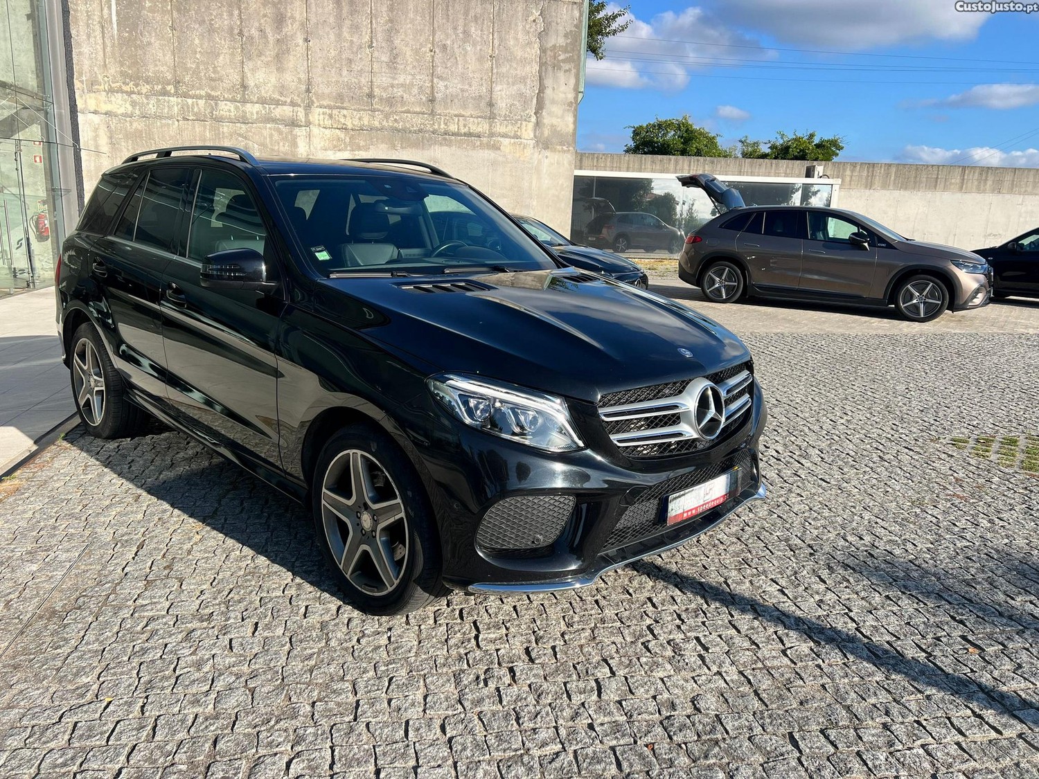 Mercedes-Benz GLE 250 d — fotografia 23