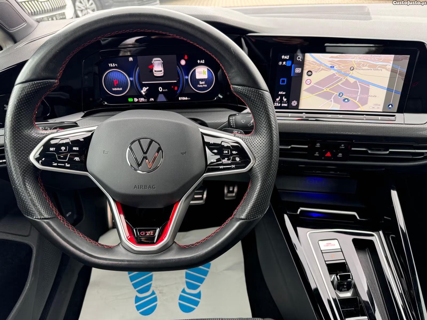 Volkswagen Golf 2.0 TSI GTI Black Style — fotografia 6