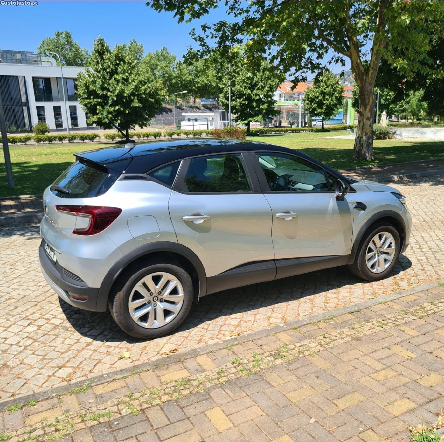Renault Captur GPS A/C Económico — fotografia 11