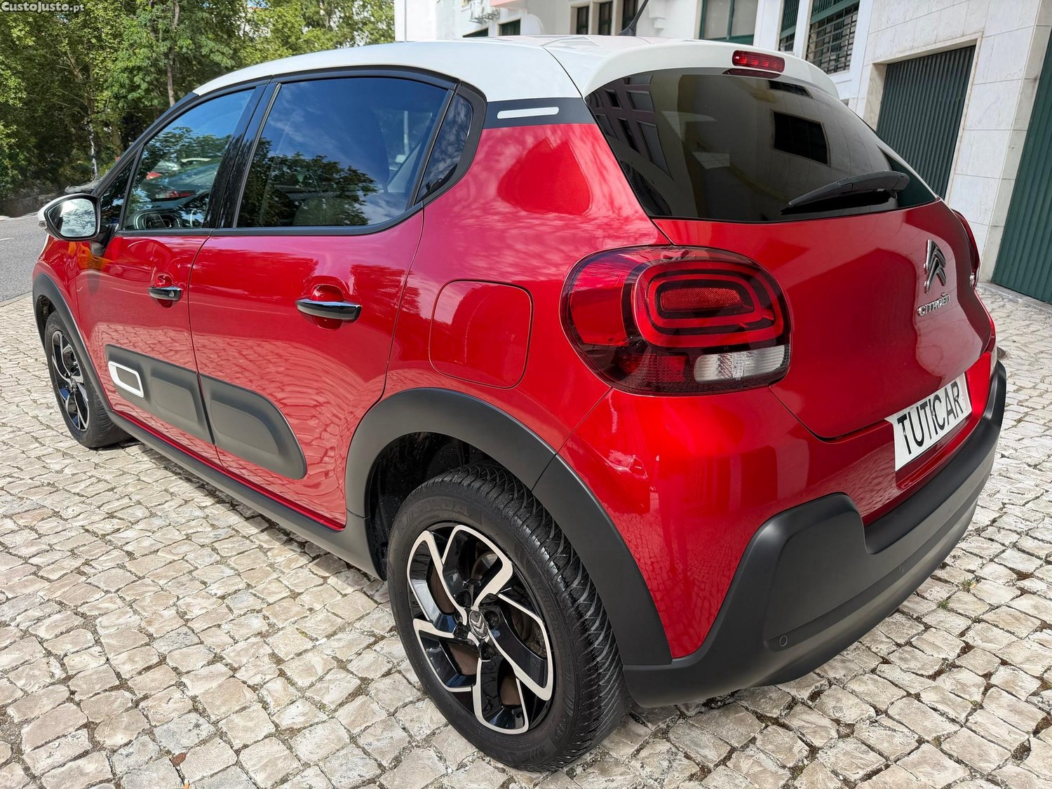 Citroën C3 1.5 BlueHDi Shine — fotografia 9