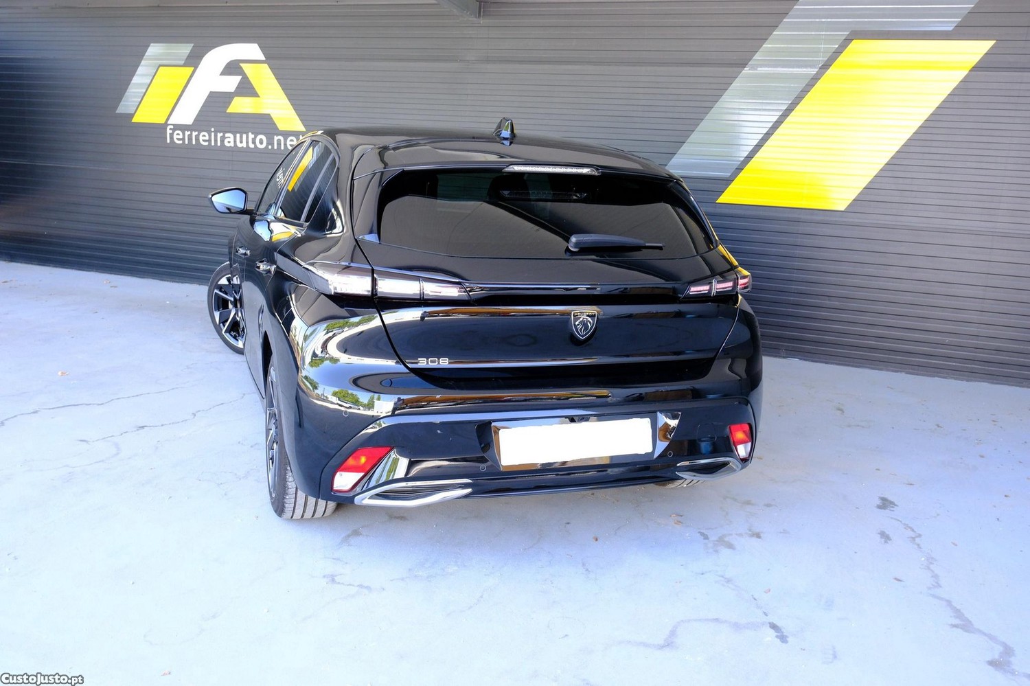 Peugeot 308 1.2 PureTech Allure Pack EAT8 — fotografia 20