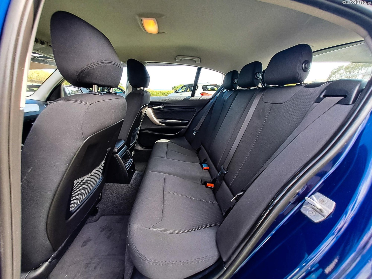 BMW 116 1.5D CV DIESEL 2018 — fotografia 2