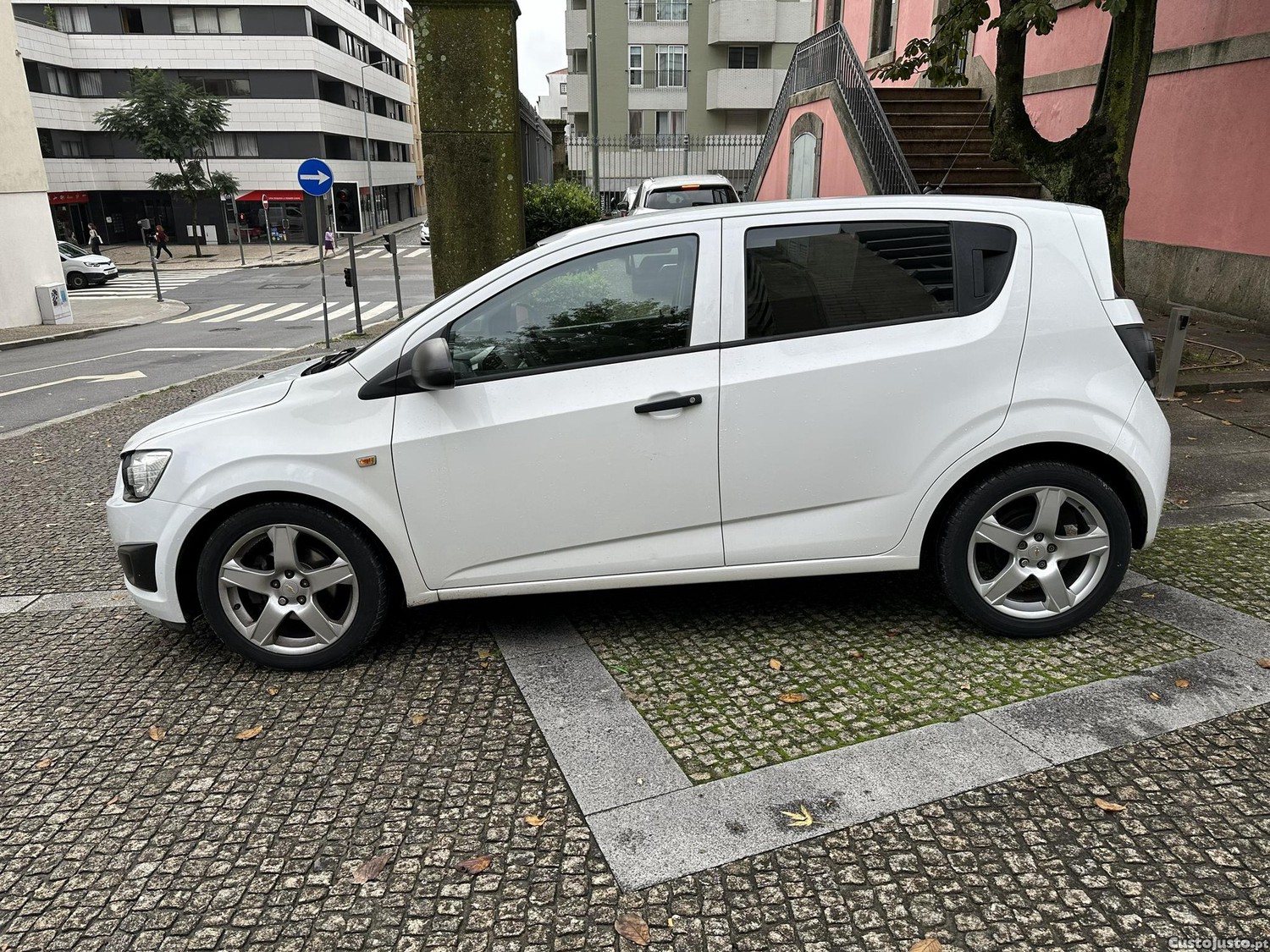 Chevrolet Aveo 1.3 TDCi LS — fotografia 21