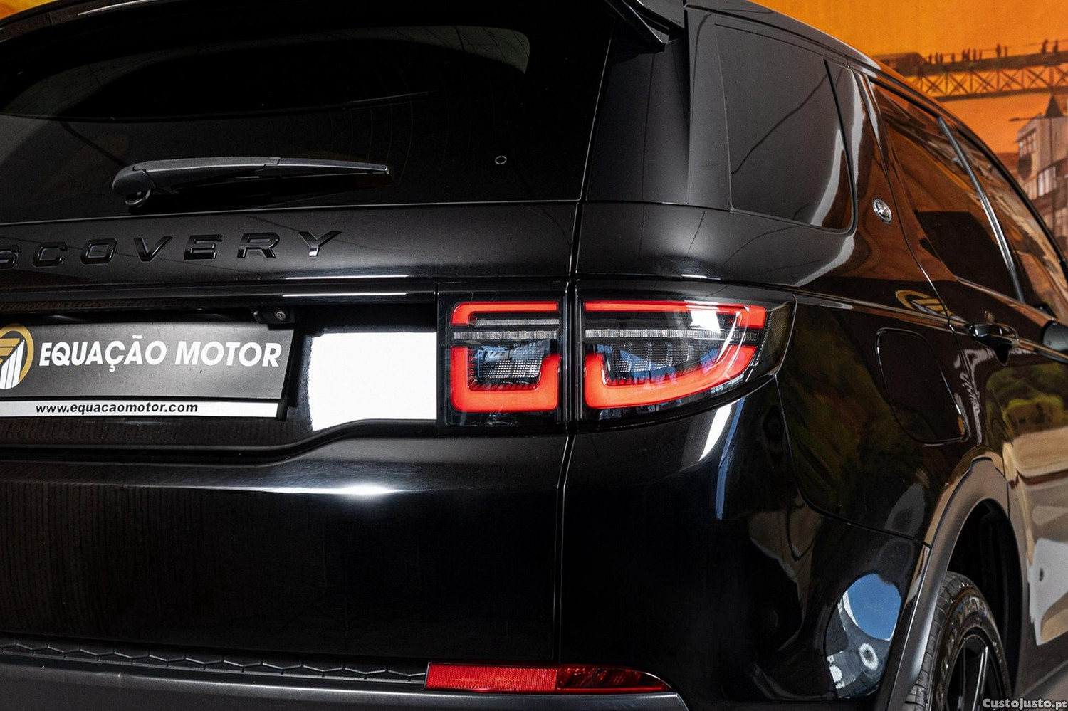 Land Rover Discovery Sport 1.5 I3 P300e AWD R-Dynamic S — fotografia 23