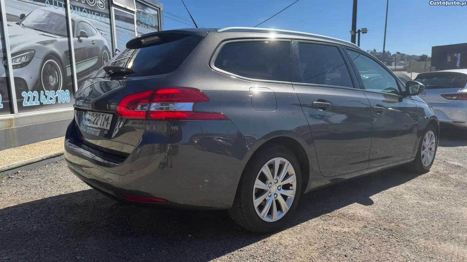 Peugeot 308 1.5 BlueHDi Style — fotografia 25