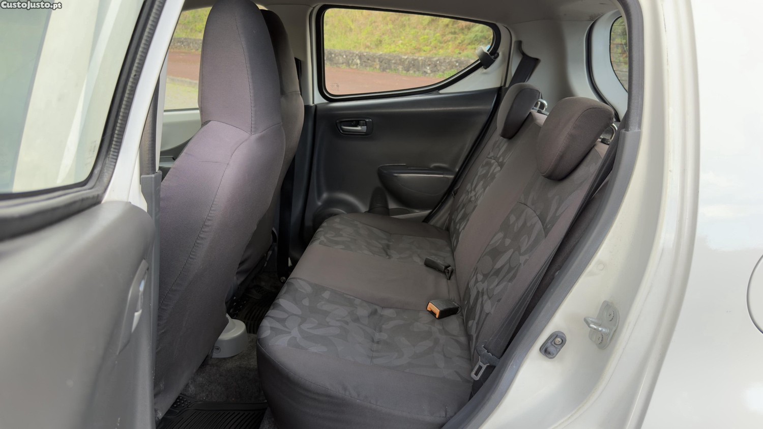 Suzuki Alto 1.0 68cv Gasolina — fotografia 3