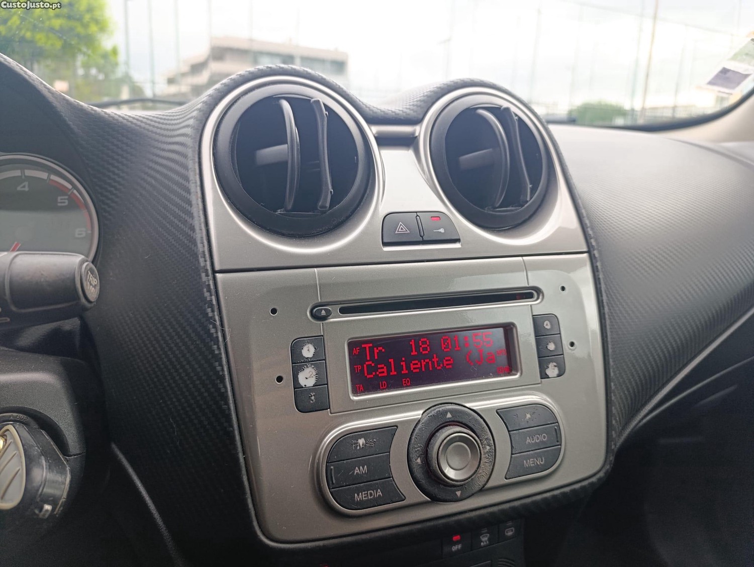 Alfa Romeo MiTo Distintive — fotografia 5