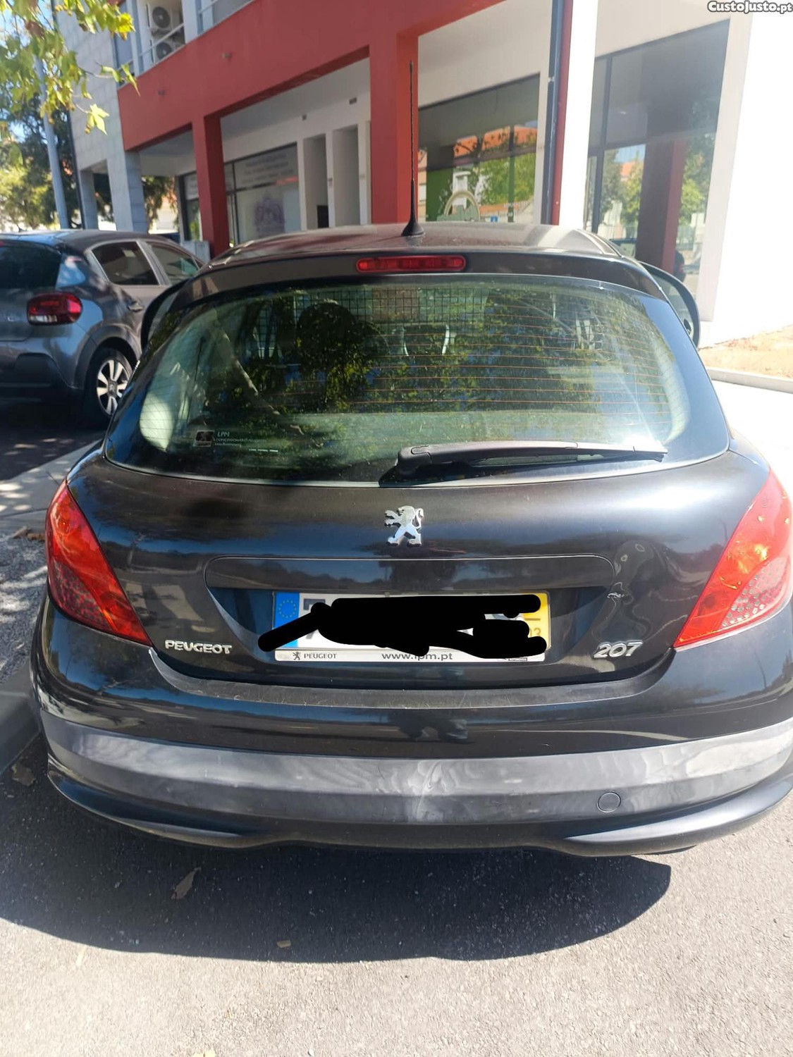 Peugeot 207 Van 1.4 HDI — fotografia 5