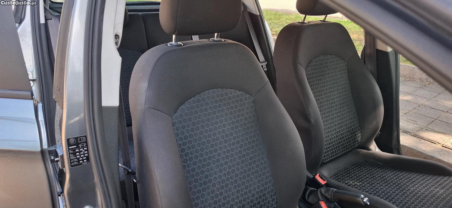 Opel Corsa 1.3 diesel - 18 foto 4