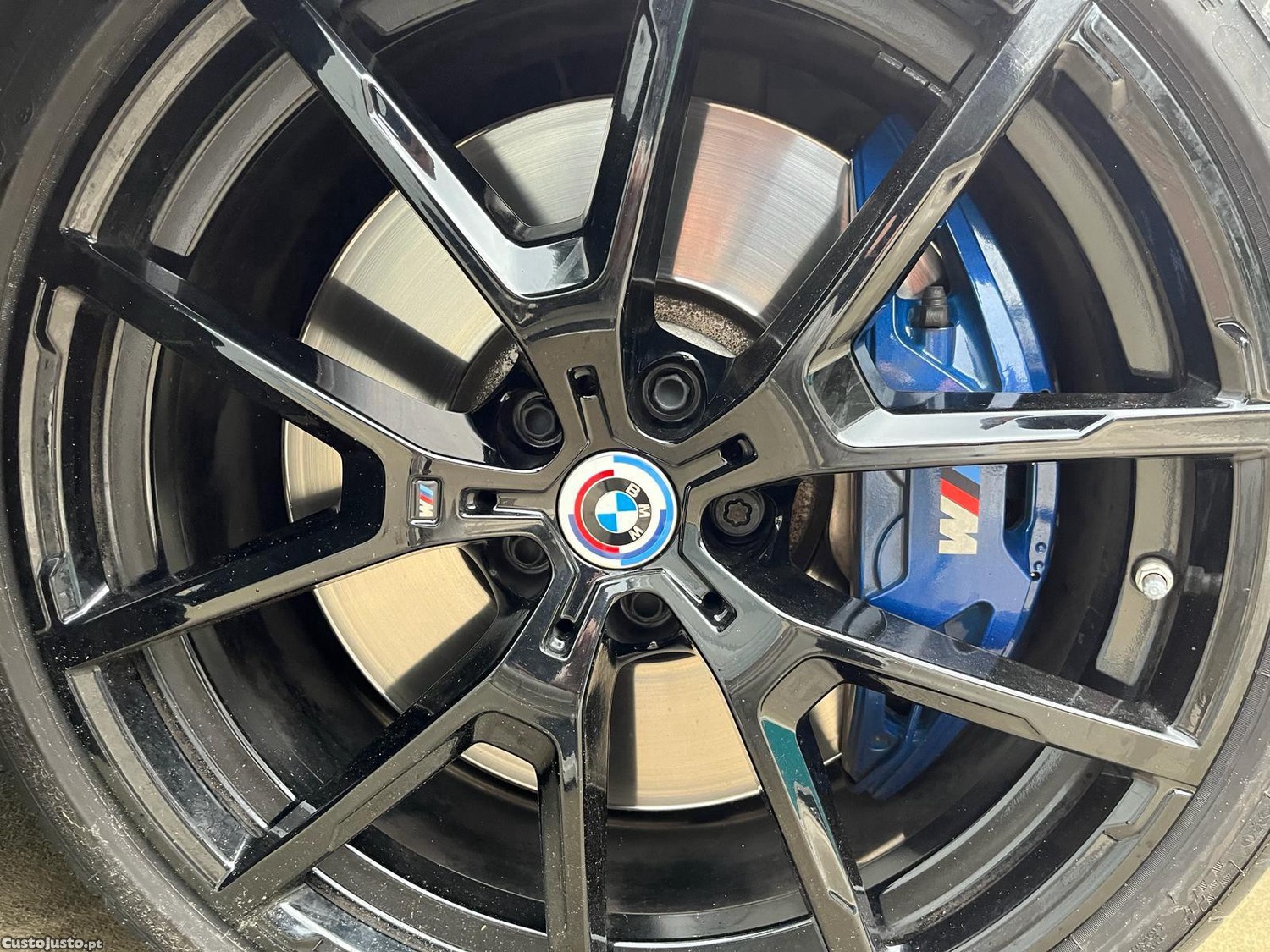 BMW 850 Mi xDrive — fotografia 2