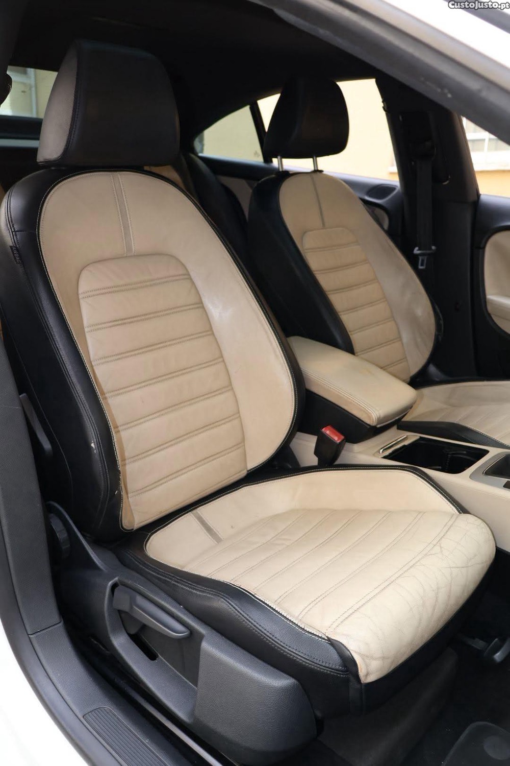 Volkswagen Passat CC 2.0 TDI — fotografia 3