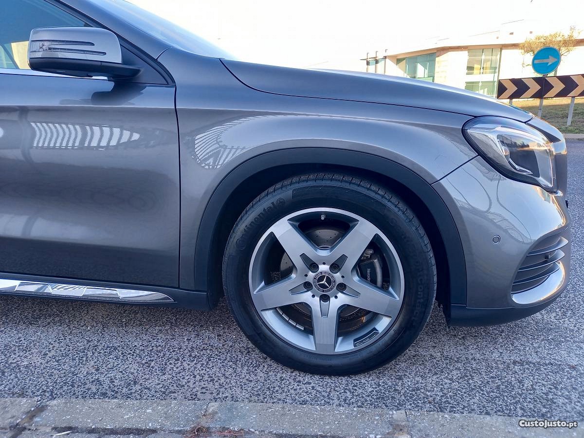 Mercedes-Benz GLA 220 AMG - 17 foto 5
