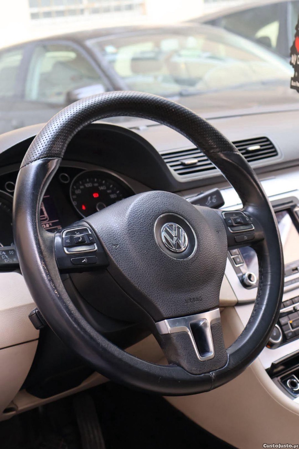 Volkswagen Passat CC 2.0 TDI — fotografia 6