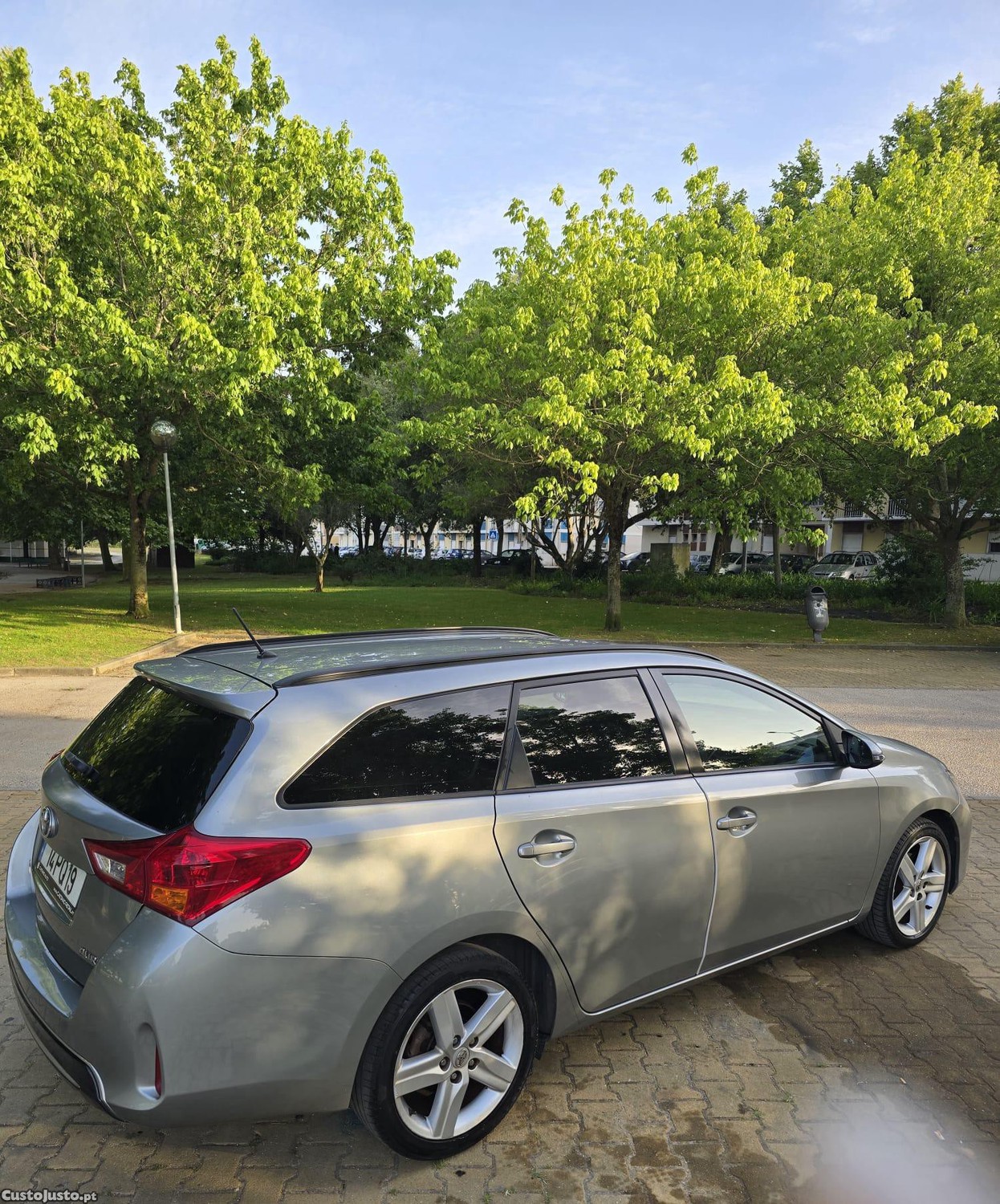Toyota Auris 1.4 D-4D C.+P.Sport+Navi — fotografia 6