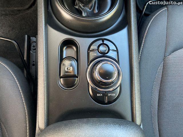 MINI Clubman One D Sport Edition — fotografia 4