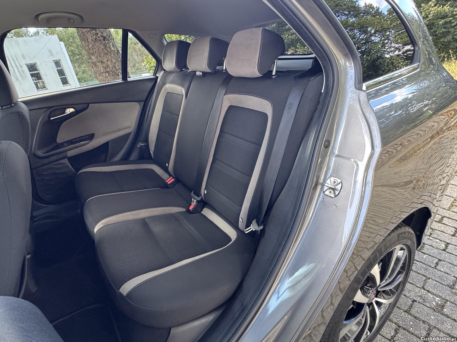 Fiat Tipo SW 1.3 M-Jet Lounge — fotografia 3