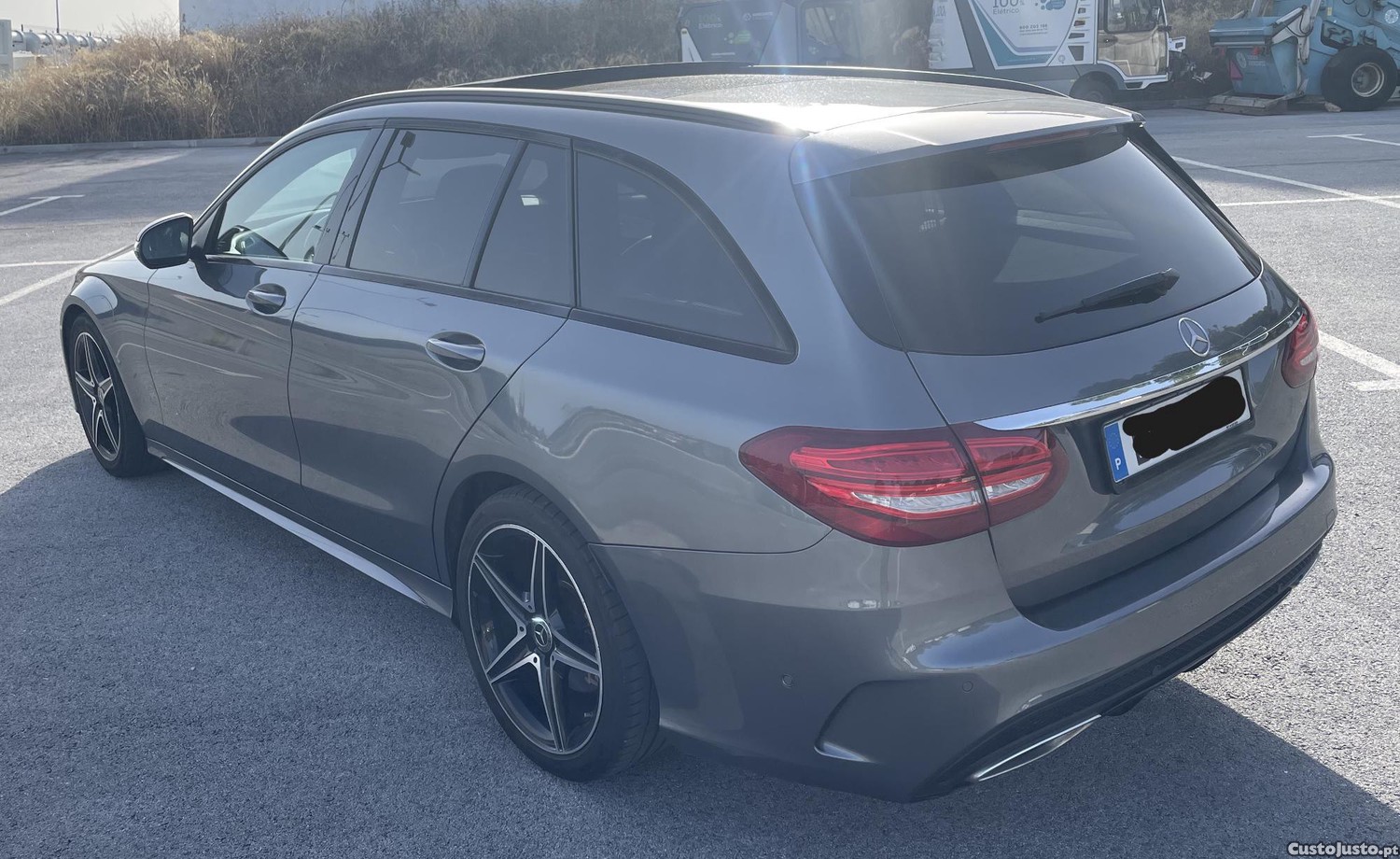 Mercedes-Benz C 220 4Tronic AMG Line — fotografia 8