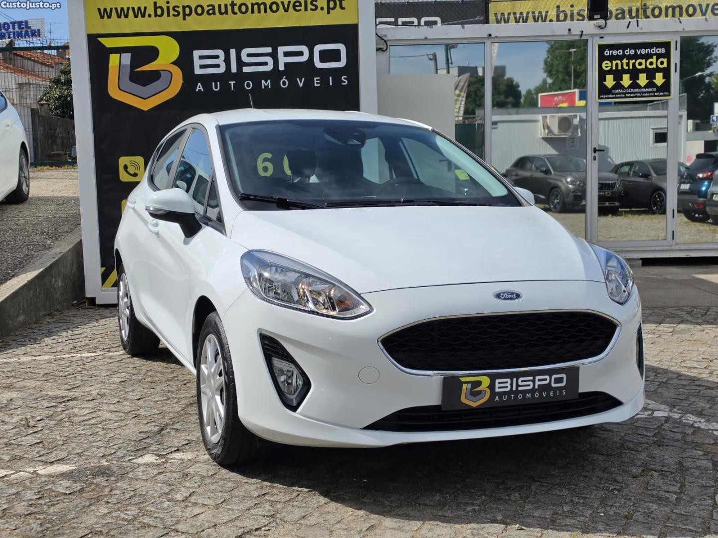 Ford Fiesta 1.0 EcoBoost S&S COOL&CONNECT — fotografia 17