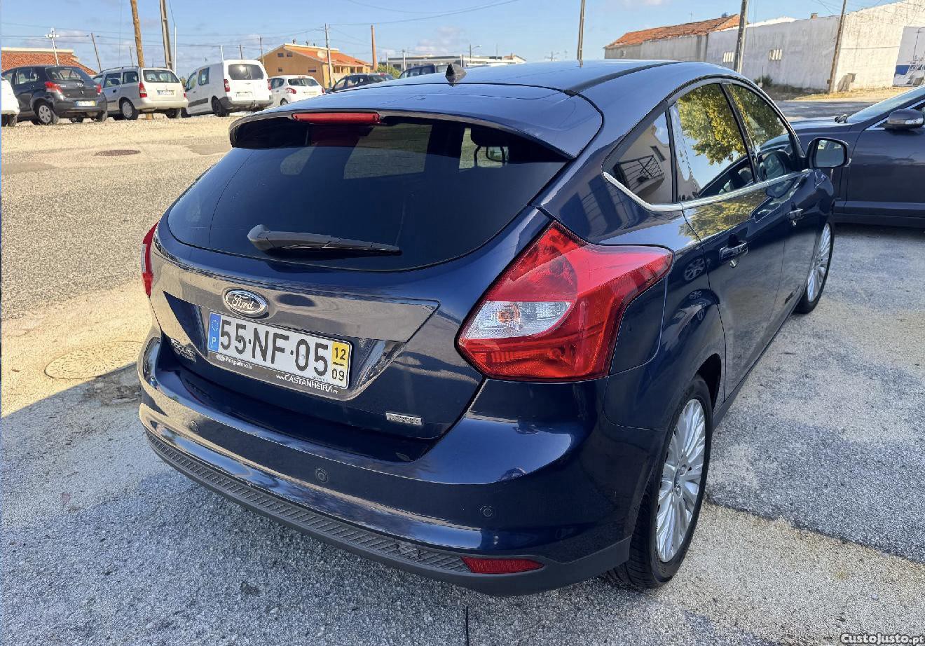 Ford Focus 1.0 SCTI de 2012 — fotografia 7