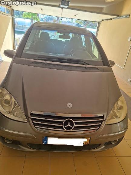 Mercedes-Benz A 180 CDI Avangarde — fotografia 11