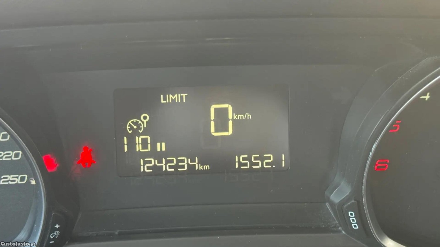 Peugeot 308 1.5 BlueHDi Style — fotografia 22