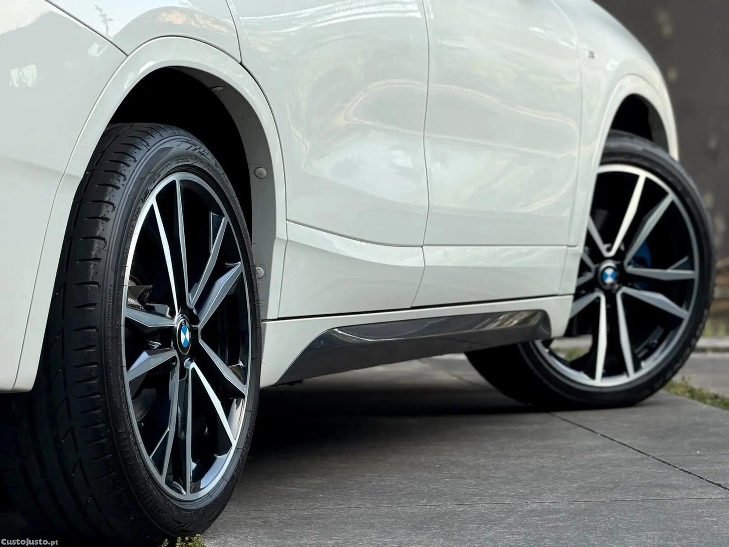 BMW X2 18 d sDrive Auto X Pack M — fotografia 10