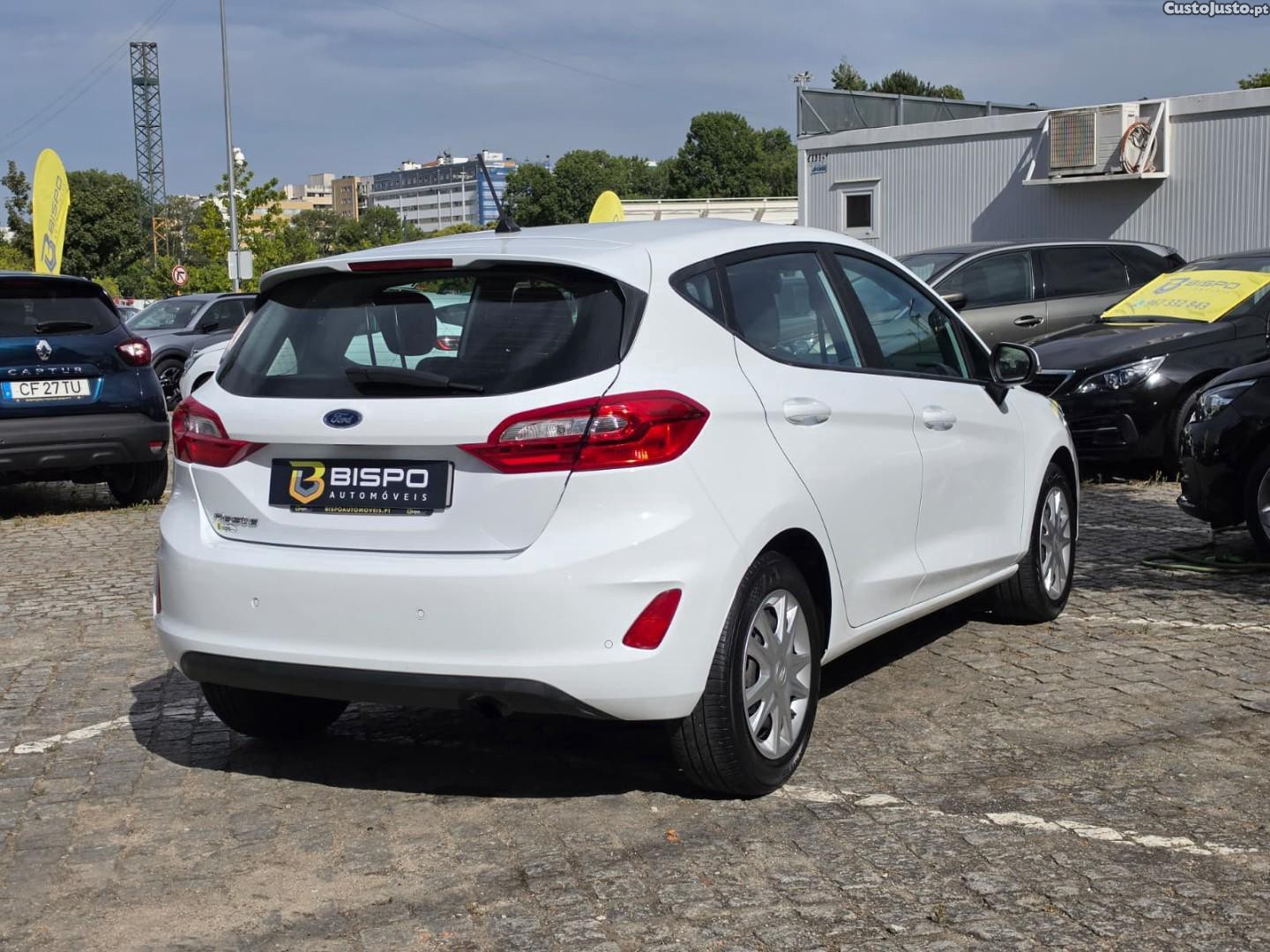Ford Fiesta 1.0 EcoBoost S&S COOL&CONNECT — fotografia 11