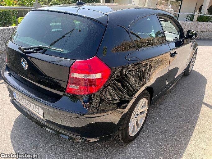 BMW 116 serie 1 — fotografia 9