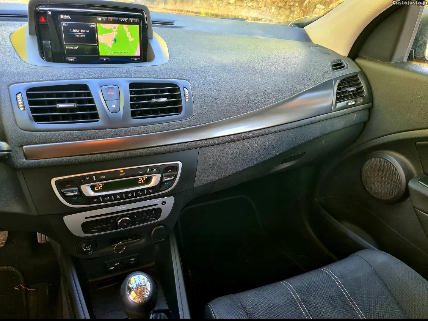 Renault Mégane GPS A/C Económica — fotografia 7