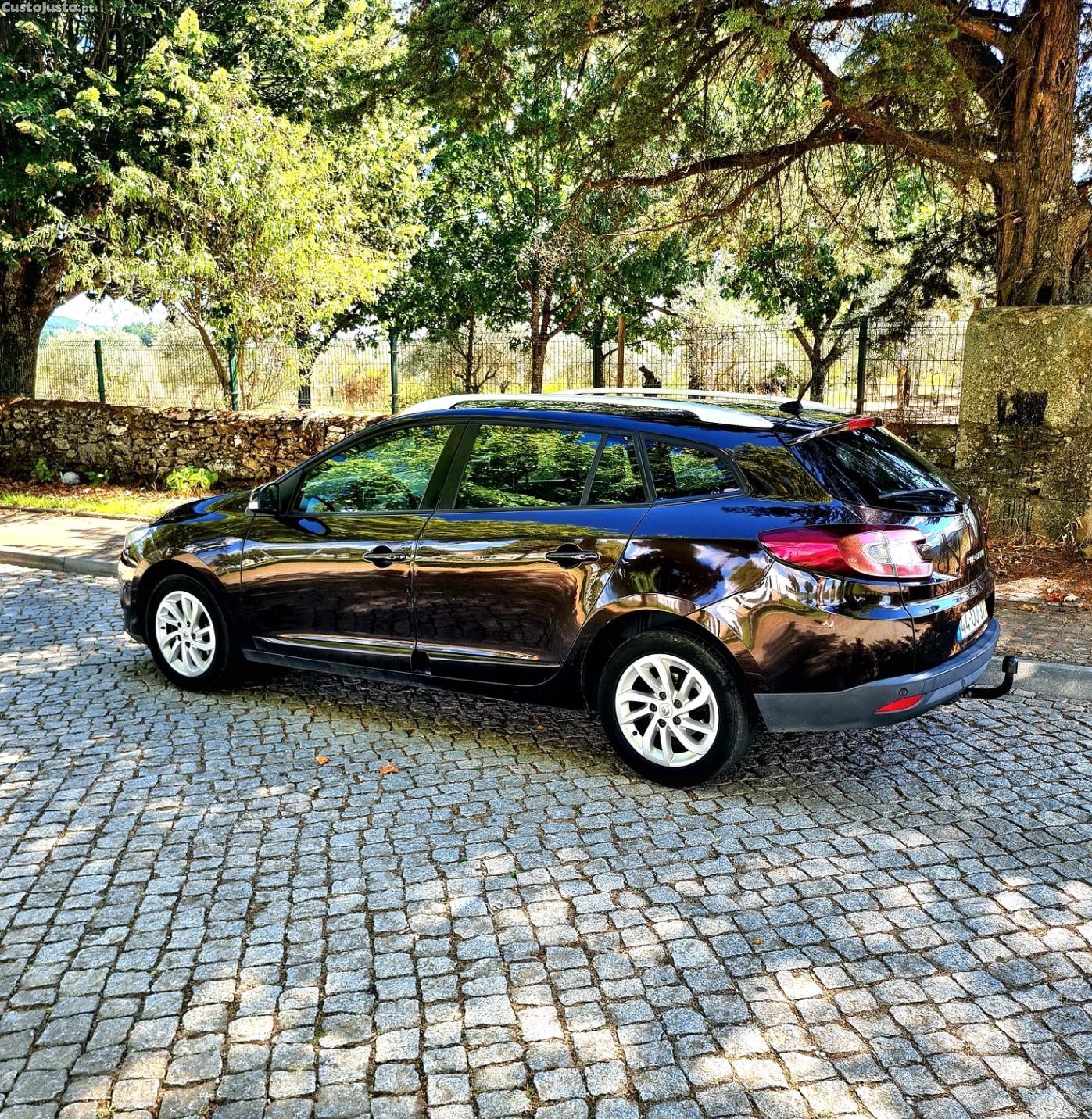 Renault Mégane GPS A/C Económica — fotografia 9