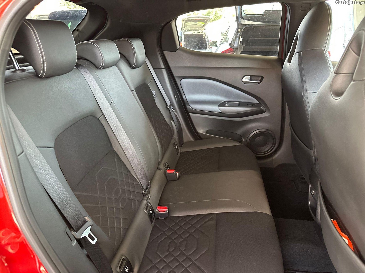 Nissan Juke 1.0 DIG-T Tekna — fotografia 3