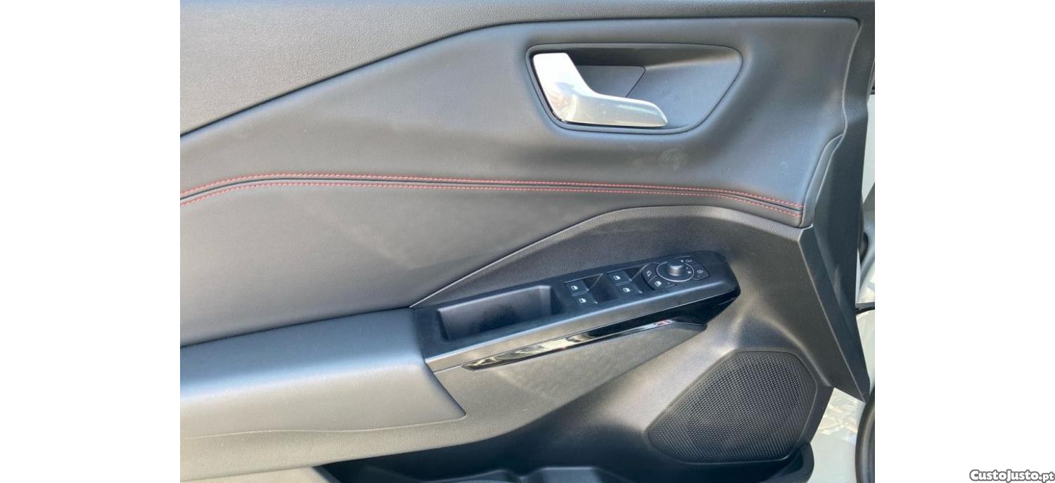 Ford Puma 1.0 EcoBoost mHEV ST-Line Aut. — fotografia 10