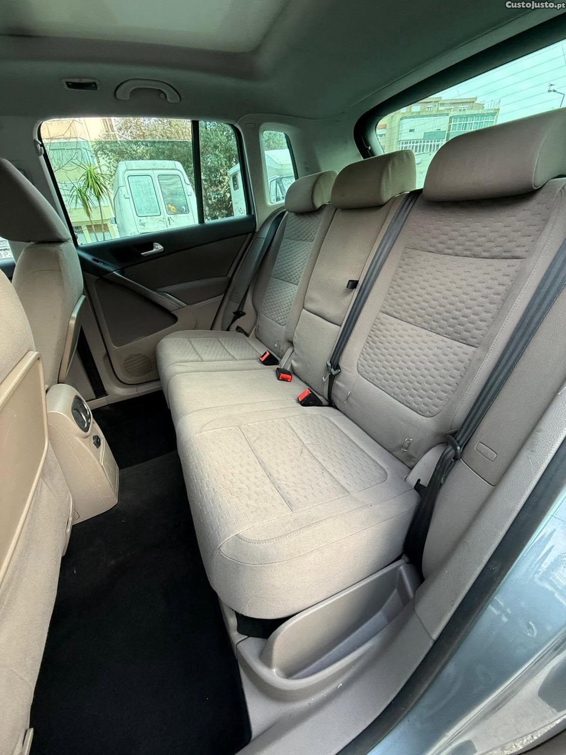 Volkswagen Tiguan 1.4i (gasolina) — fotografia 2