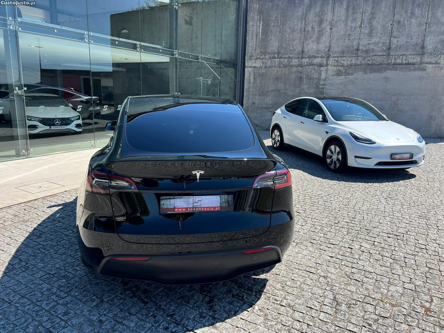 Tesla Model Y Standard — fotografia 22