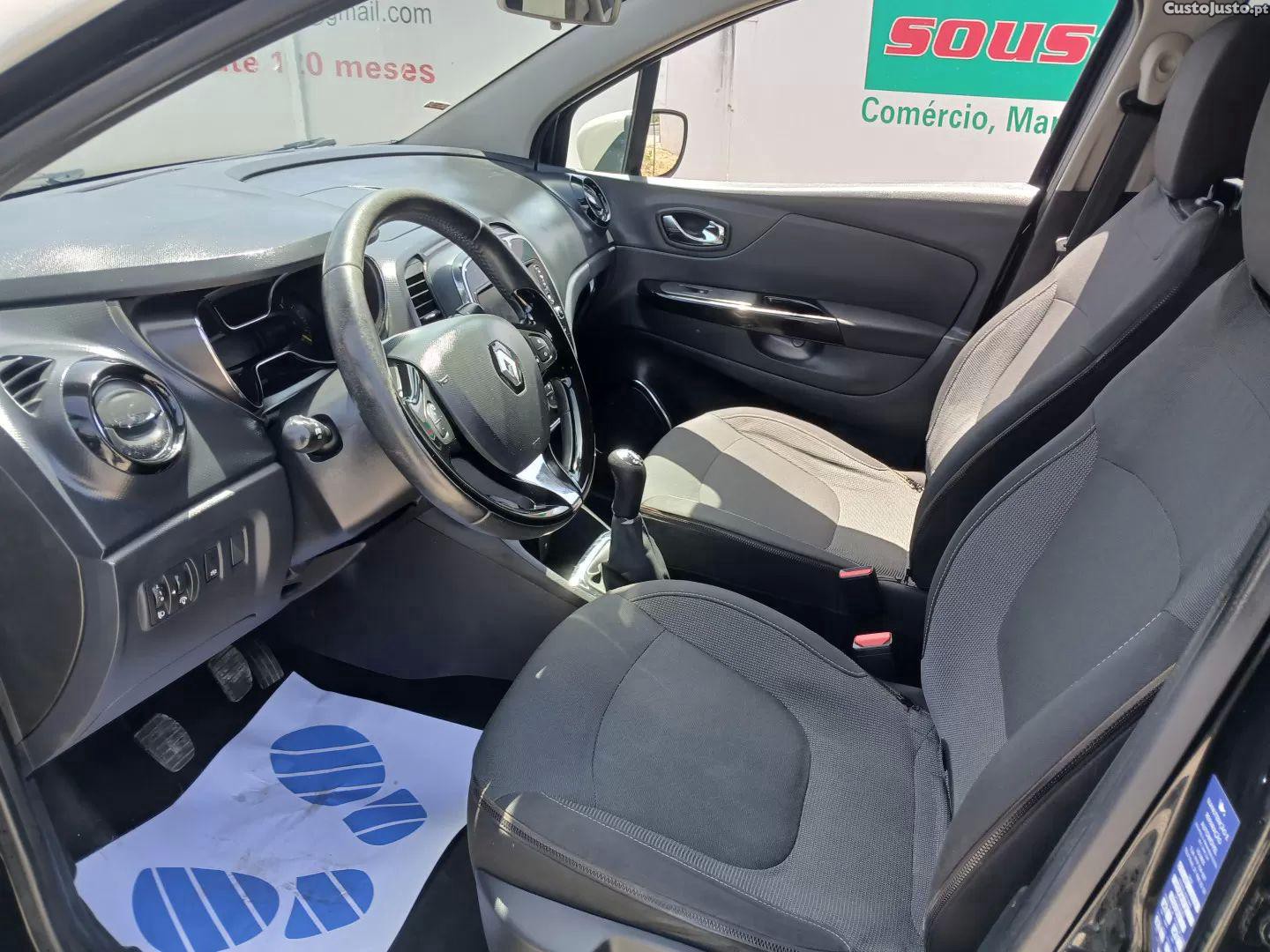 Renault Captur 1.5 dci expression — fotografia 12