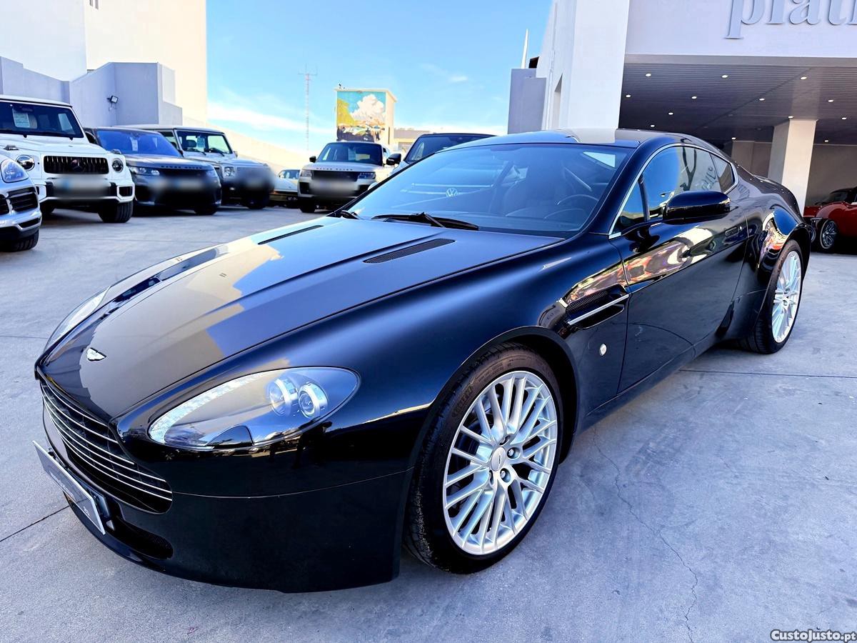 Aston Martin Vantage Sport Shift — fotografia 47