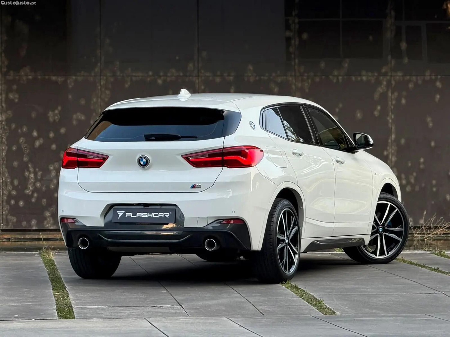 BMW X2 18 d sDrive Auto X Pack M — fotografia 9