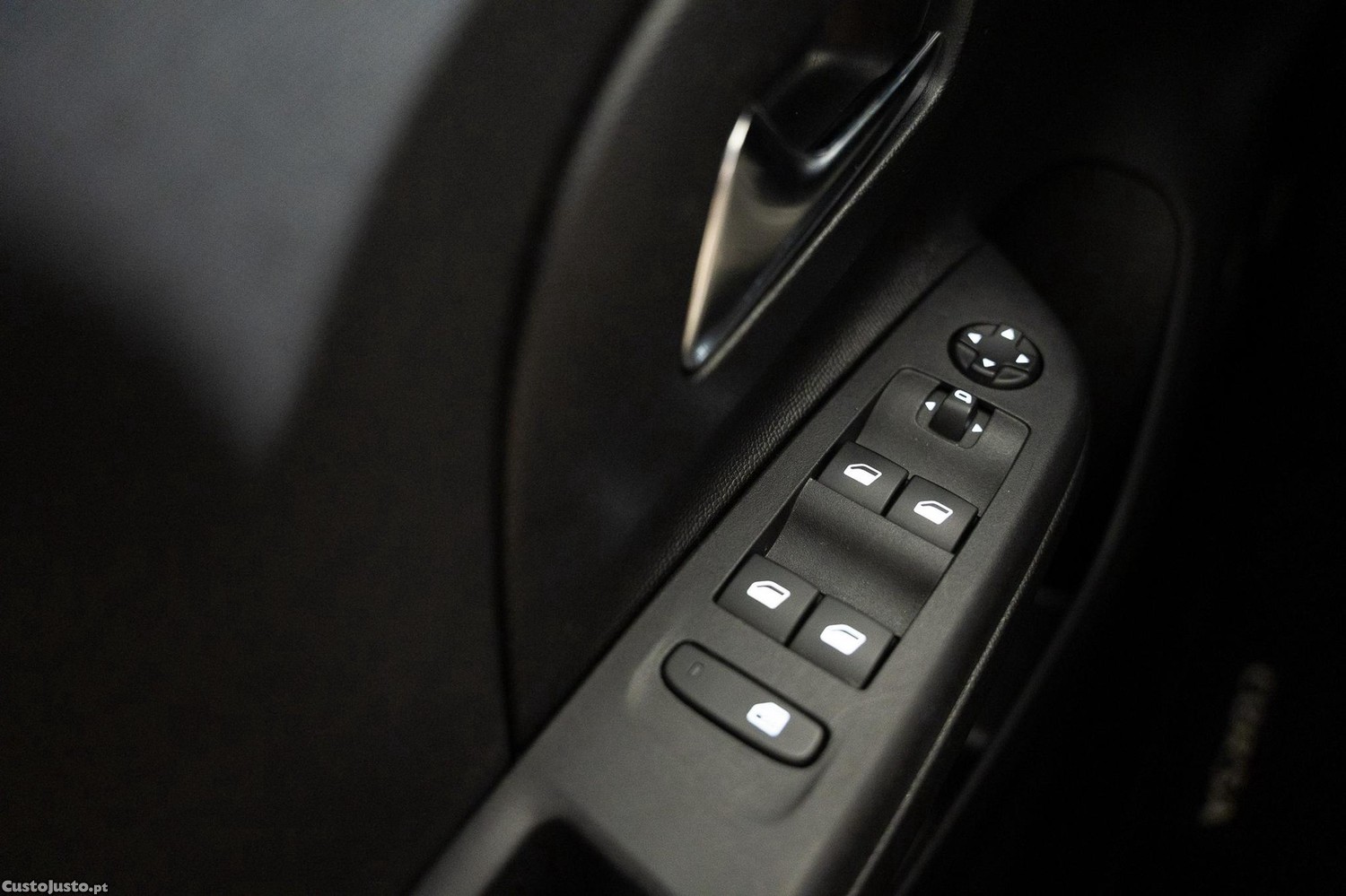 Opel Corsa 1.2 Elegance — fotografia 5