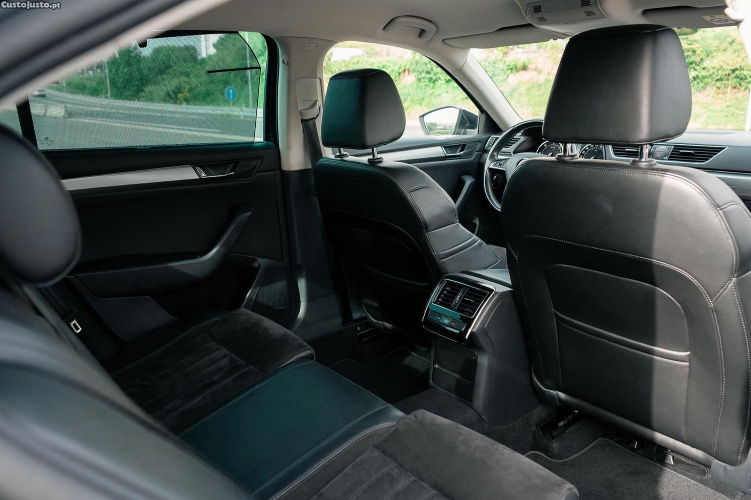 Skoda Superb Elegance — fotografia 5
