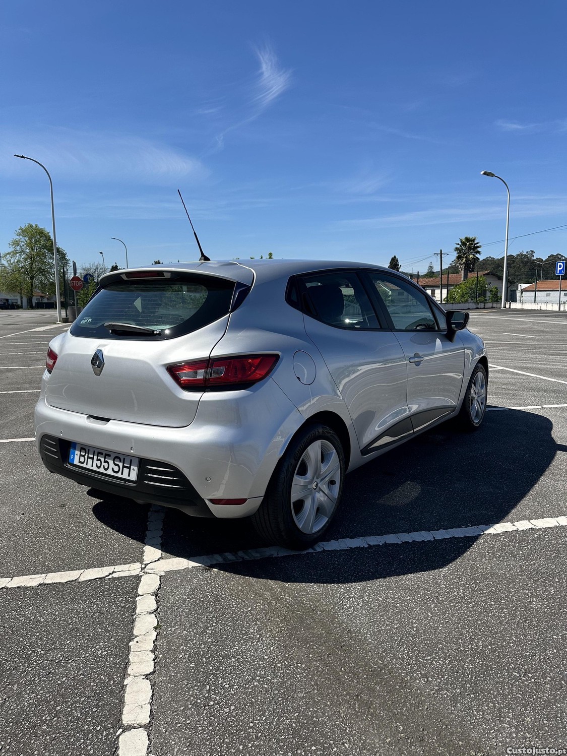 Renault Clio IV GPS — fotografia 10