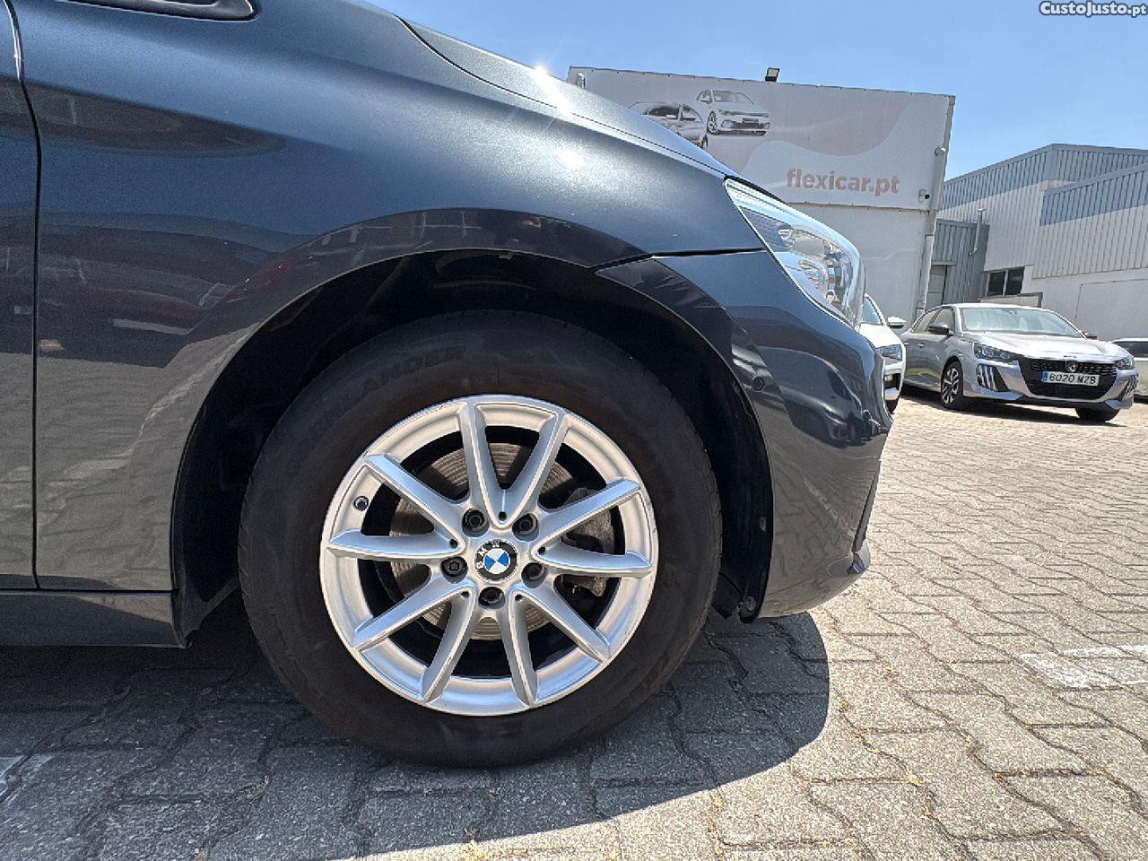 BMW 218 Active Tourer d Auto — fotografia 7