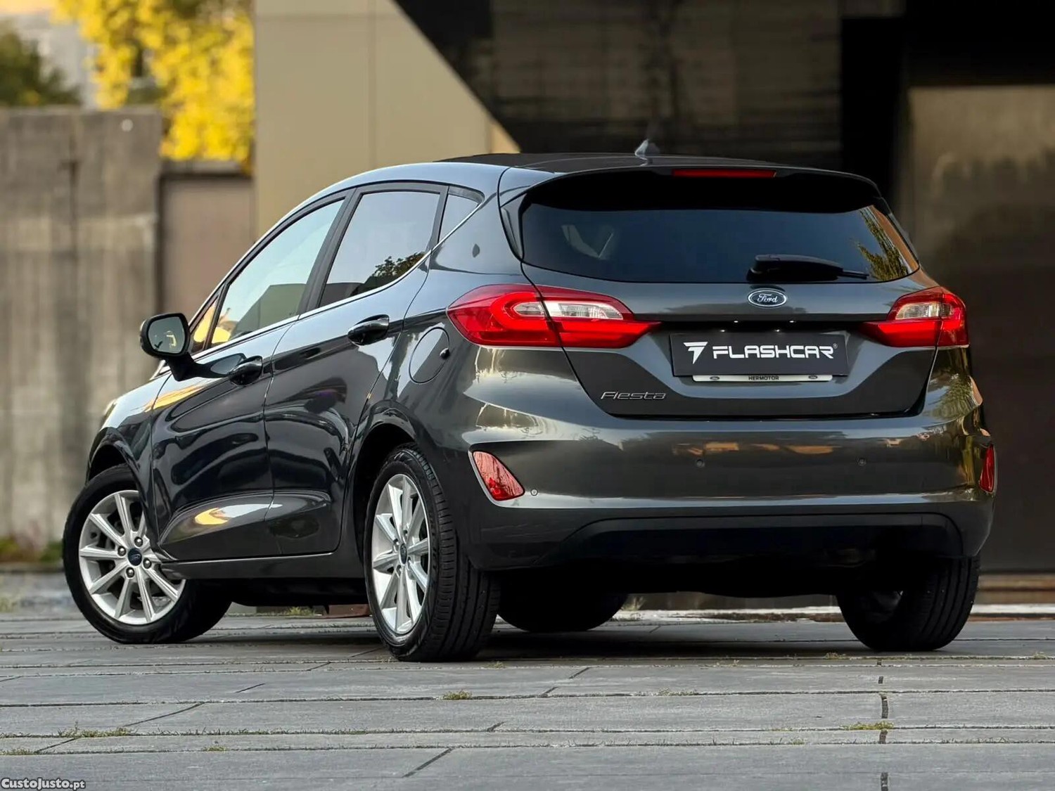 Ford Fiesta 1.5 TDCi Titanium — fotografia 20