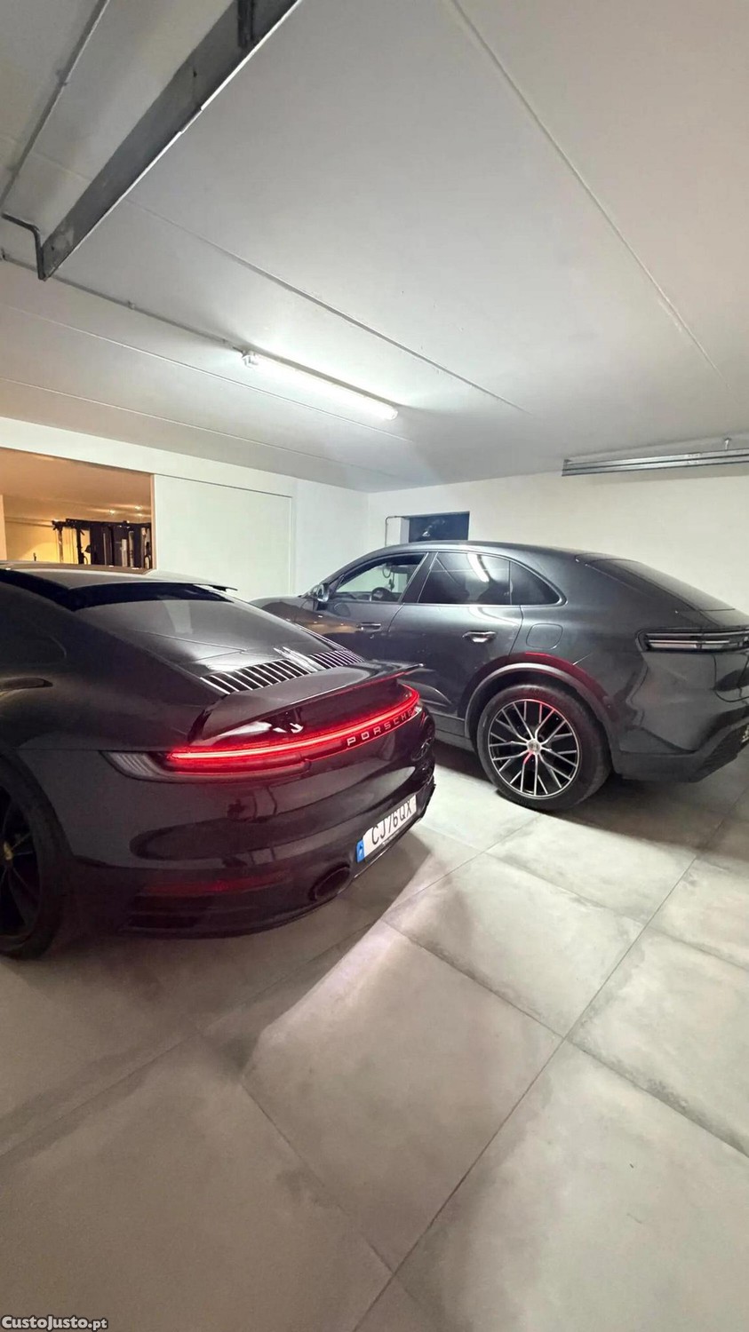 Porsche 911 Carrera 4 PDK — fotografia 9