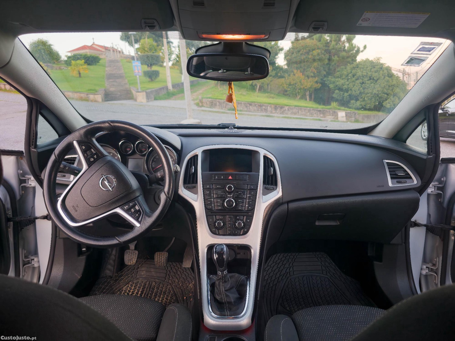 Opel Astra Gtc — fotografia 5