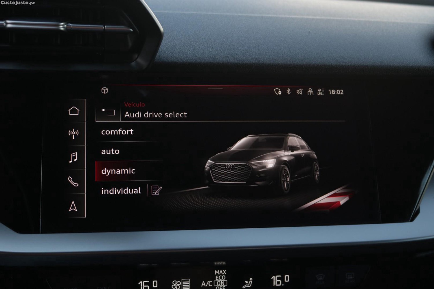 Audi A3 Sportback 30 TDI Advanced — fotografia 9