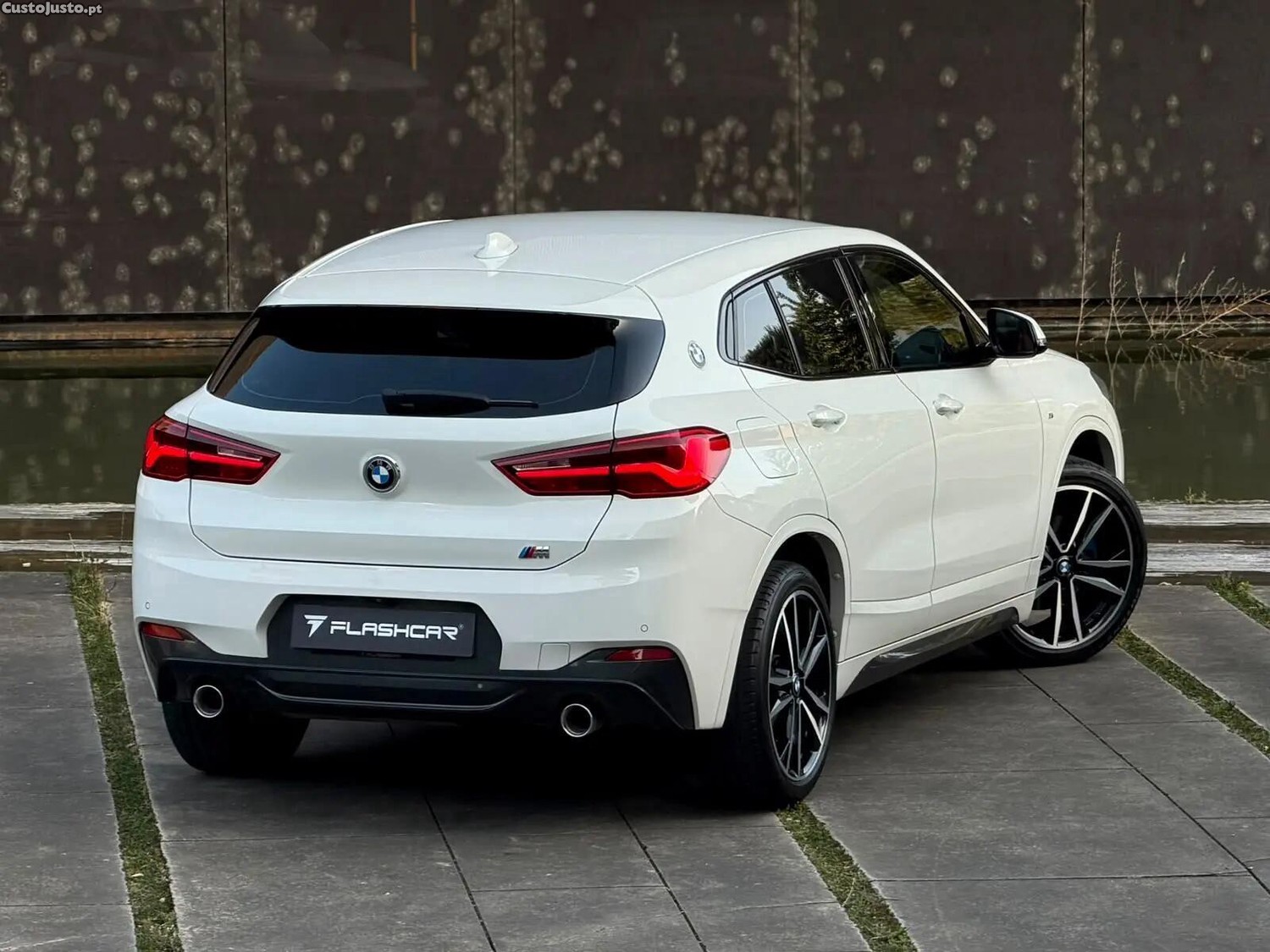 BMW X2 18 d sDrive Auto X Pack M — fotografia 8
