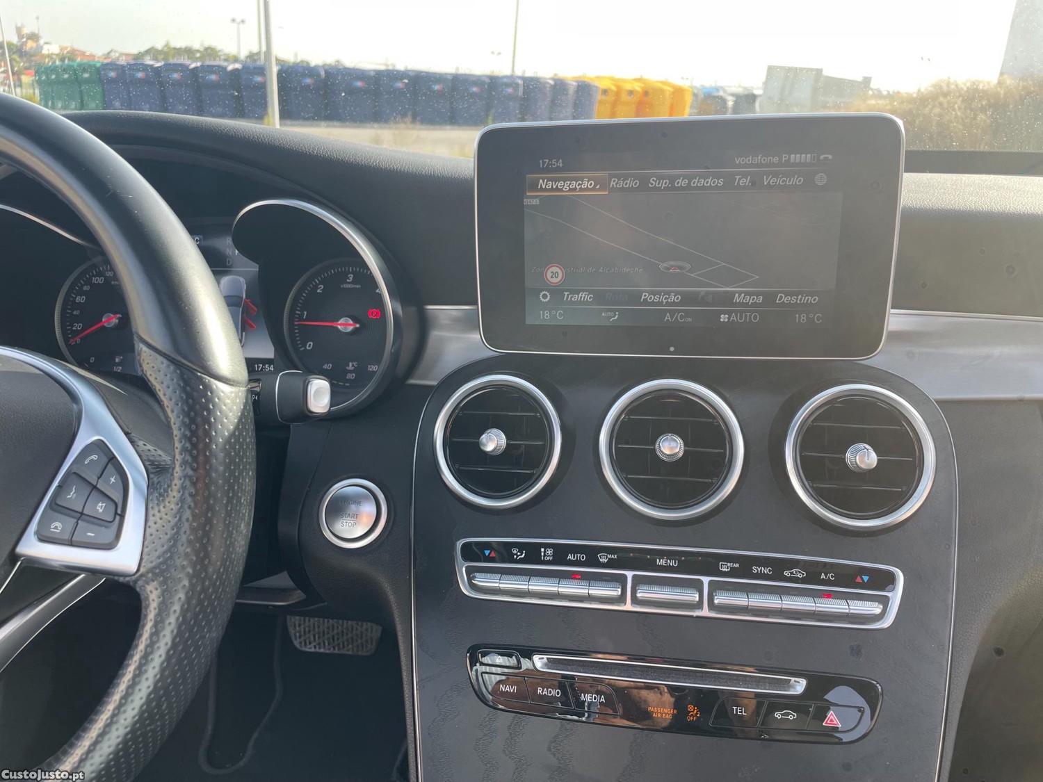 Mercedes-Benz C 220 4Tronic AMG Line — fotografia 3