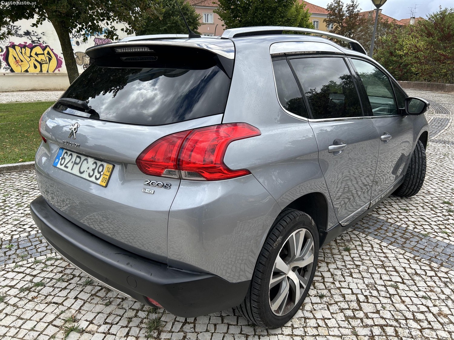 Peugeot 2008 ALLURE — fotografia 3