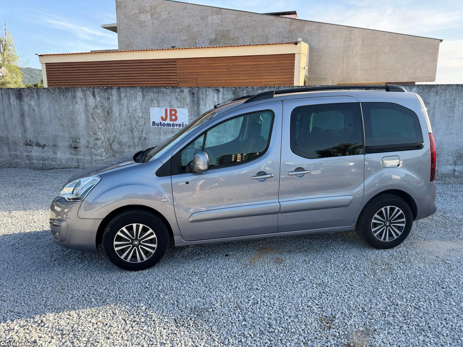 Peugeot Partner 1.6 BlueHDi Style — fotografia 9